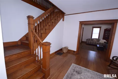 403 N Main St, Eureka, IL 61530 photo 15