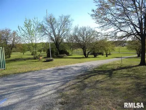 8138 Desutter Rd, Manito, IL 61546 photo 5