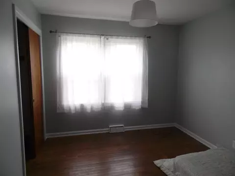 922 Memorial Dr, Macomb, IL 61455 photo 14