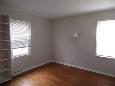 922 Memorial Dr, Macomb, IL 61455 photo 15