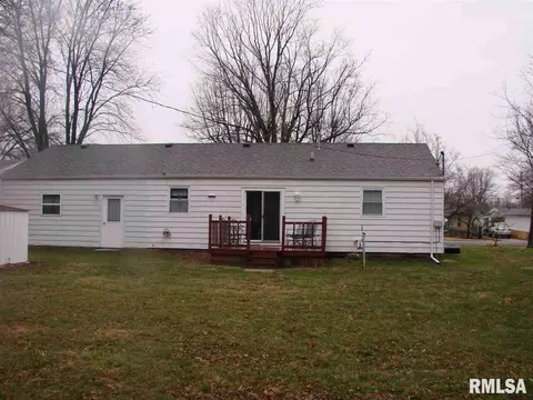 201 Barsi Blvd, Macomb, IL 61455 photo 12