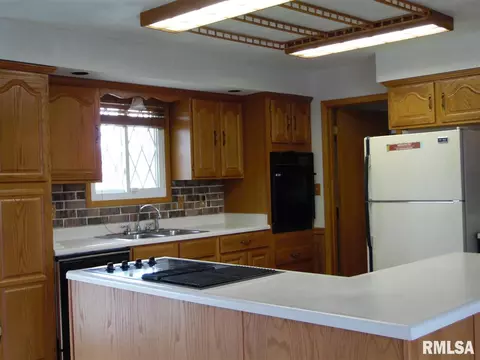 4902 S Sir Lionel Ct, Mapleton, IL 61547 photo 12