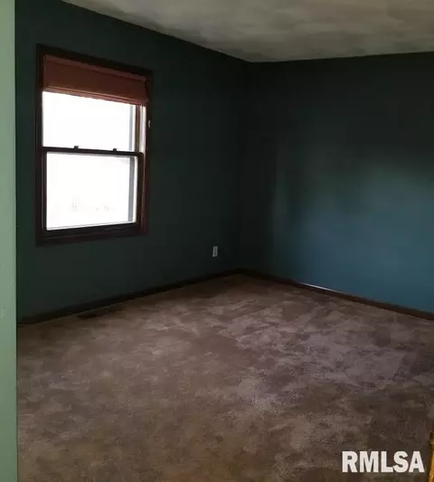30 Prairie Rd, Macomb, IL 61455 photo 14