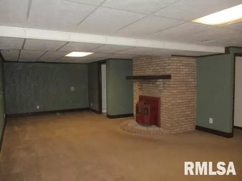 30 Prairie Rd, Macomb, IL 61455 photo 19