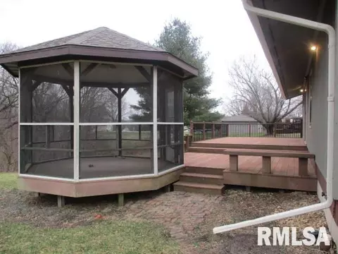 30 Prairie Rd, Macomb, IL 61455 photo 33