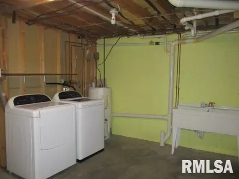 30 Prairie Rd, Macomb, IL 61455 photo 28