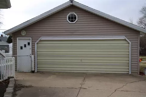 608 E Pasadena, Peoria, IL 61603 photo 31