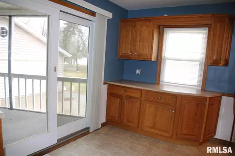 608 E Pasadena, Peoria, IL 61603 photo 8