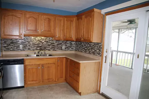608 E Pasadena, Peoria, IL 61603 photo 10
