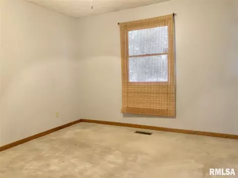 210 W Tower, Eureka, IL 61530 photo 19