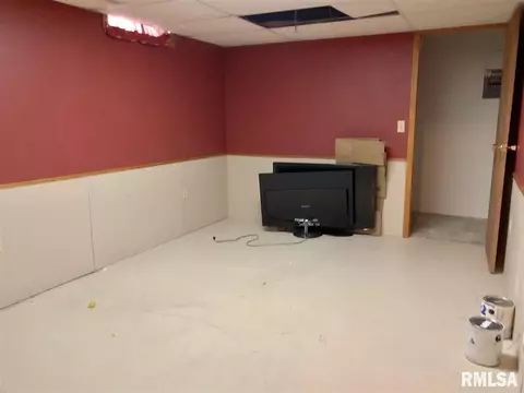 210 W Tower, Eureka, IL 61530 photo 36