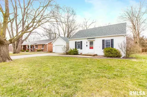 744 E Kay St, Morton, IL 61550 photo 2