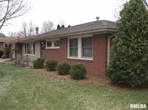 711 E Franklin St, Macomb, IL 61455 photo 22