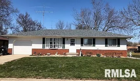1275 Sunview Dr, Canton, IL 61520 photo 1