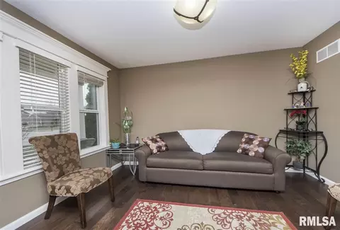 11007 N Mosscliff Ct, Dunlap, IL 61525 photo 5