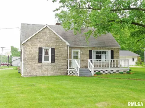 212 N 6th St, Dunlap, IL 61525 photo 1