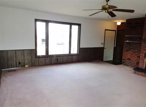 212 N 6th St, Dunlap, IL 61525 photo 9