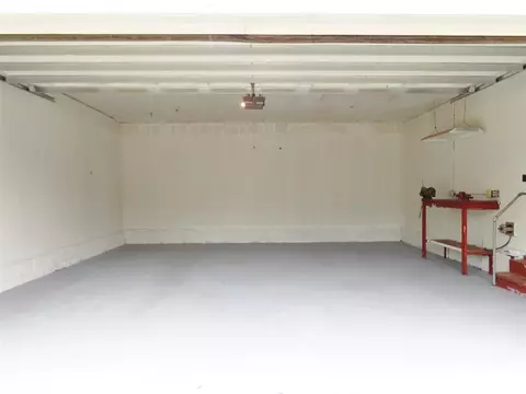 212 N 6th St, Dunlap, IL 61525 photo 8