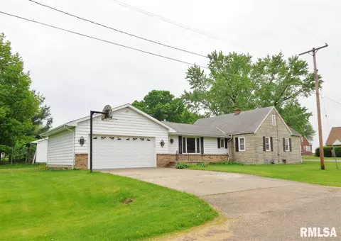 212 N 6th St, Dunlap, IL 61525 photo 7