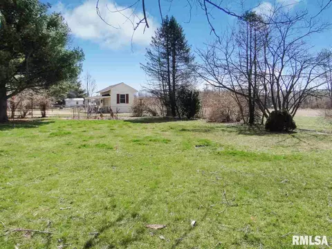 161 Harmony Ln, Macomb, IL 61455 photo 17