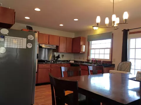 1108 Memorial Dr, Macomb, IL 61455 photo 5