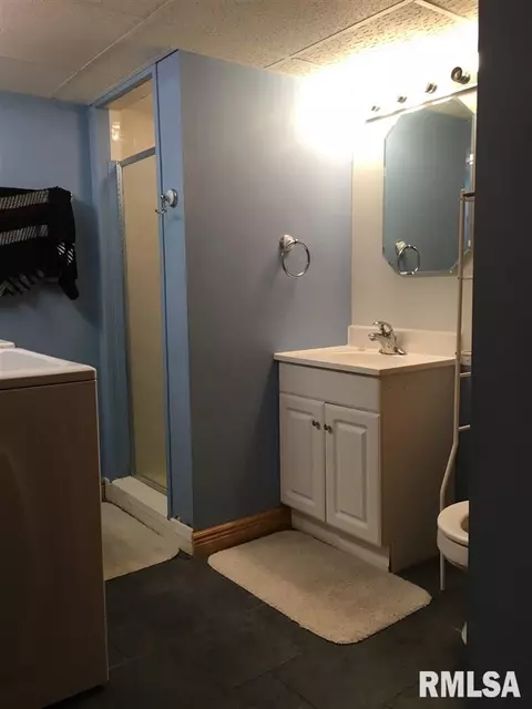 1108 Memorial Dr, Macomb, IL 61455 photo 16