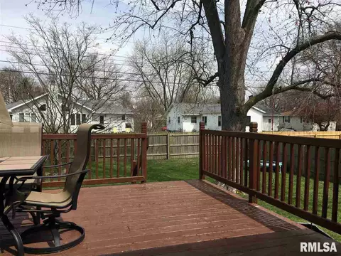 1108 Memorial Dr, Macomb, IL 61455 photo 19
