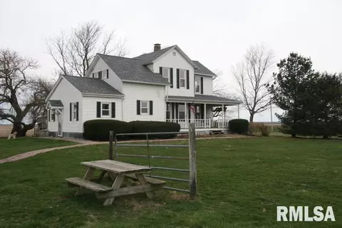 1284 Douglas Rd, Metamora, IL 61548 photo 1