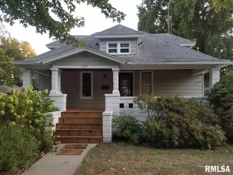 323 E Jefferson St, Macomb, IL 61455 photo 1