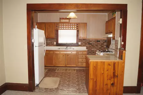 166 E Birch, Canton, IL 61520 photo 5