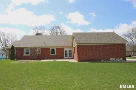 102 W Robinson, Goodfield, IL 61742 photo 9