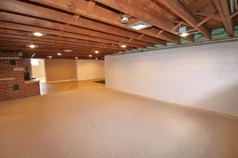 102 W Robinson, Goodfield, IL 61742 photo 32