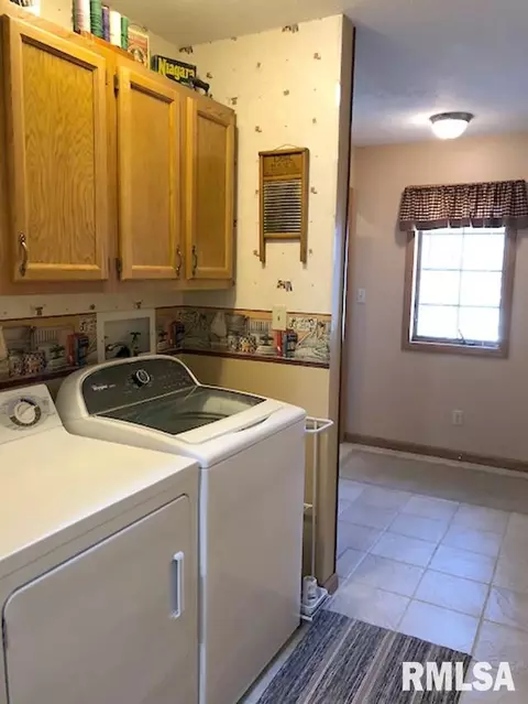 10398 E Cameron Rd, Cuba, IL 61427 photo 15