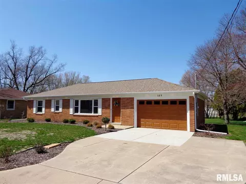 127 Jay Ave, Morton, IL 61550 photo 5