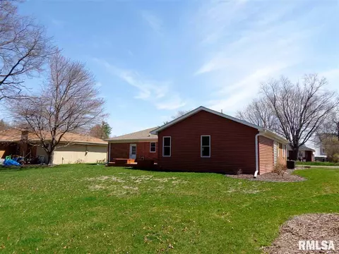 127 Jay Ave, Morton, IL 61550 photo 9