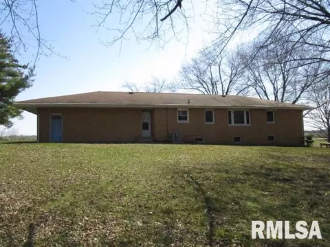 6225 S Cameron Ln, Mapleton, IL 61547 photo 2