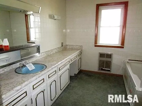6225 S Cameron Ln, Mapleton, IL 61547 photo 11