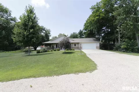 6005 N Kickapoo Edwards Rd, Edwards, IL 61528 photo 4