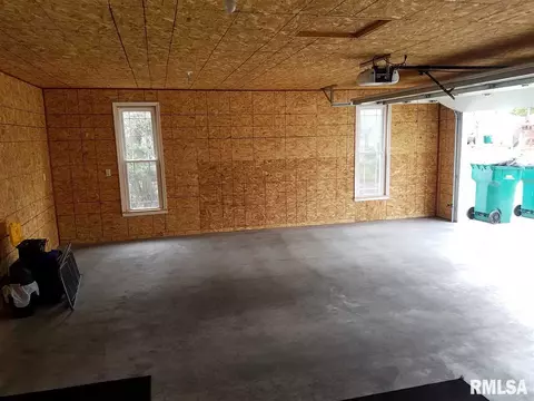 227 Jana Rd, Macomb, IL 61455 photo 18