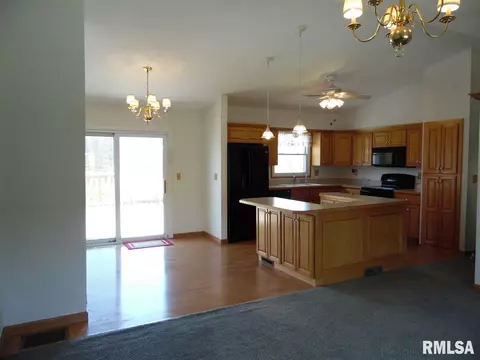 9228 S Jt Ct, Mapleton, IL 61547 photo 6