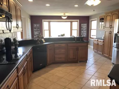 5008 S Diamond Pt, Mapleton, IL 61547 photo 15