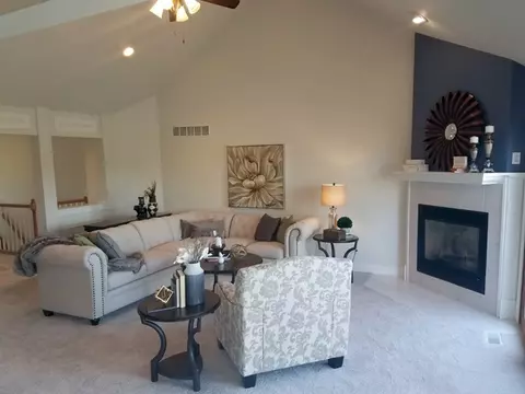 5008 S Diamond Pt, Mapleton, IL 61547 photo 5