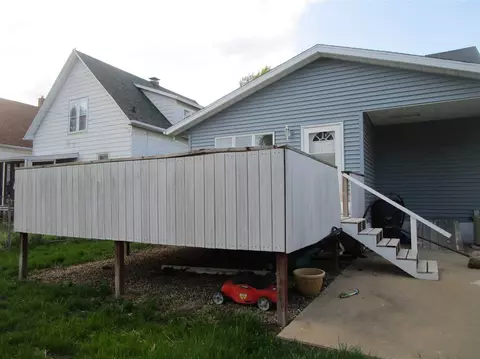 860 E Locust St, Canton, IL 61520 photo 35