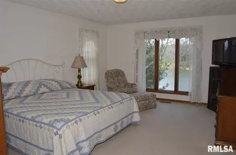 10212 W Lake Camelot Dr, Mapleton, IL 61547 photo 8