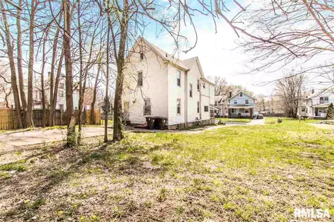 209 E Thrush Ave, Peoria, IL 61603 photo 35