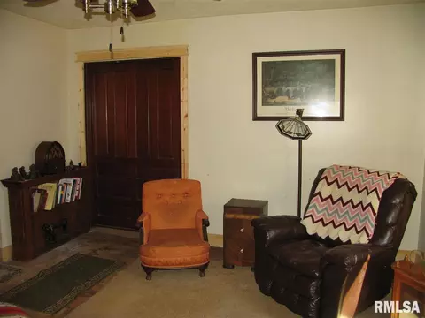 205 Silver St, Bradford, IL 61421 photo 13