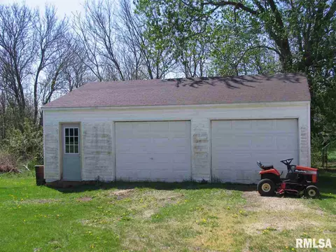 205 Silver St, Bradford, IL 61421 photo 6