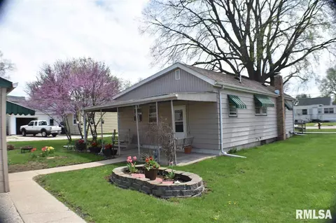 1021 E Olive, Canton, IL 61520 photo 11