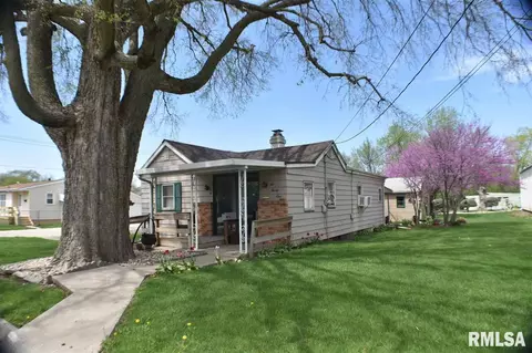 1021 E Olive, Canton, IL 61520 photo 12
