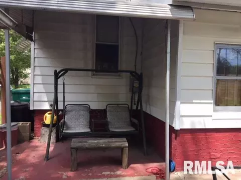 335 W Chase, Macomb, IL 61455 photo 14